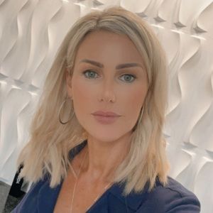 Meet your Posher, Sharni